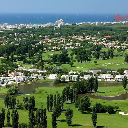 Magnifique Appartement Traversant Avec Vue Sur Le Golf ลา กร็องเดอ-ม็อต ภายนอก รูปภาพ