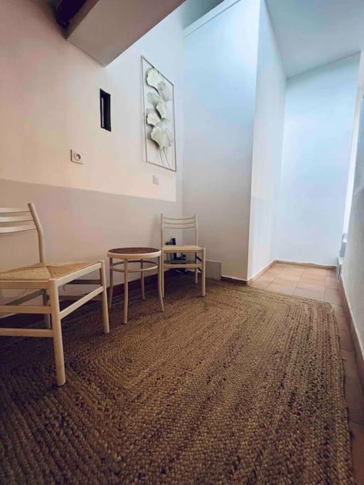 Magnifique Appartement Traversant Avec Vue Sur Le Golf ลา กร็องเดอ-ม็อต ภายนอก รูปภาพ